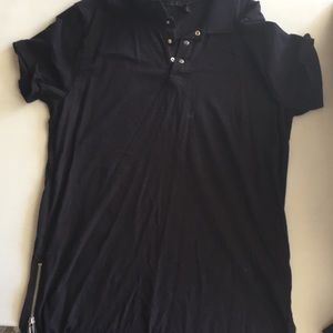 A forever 21 men’s v neck